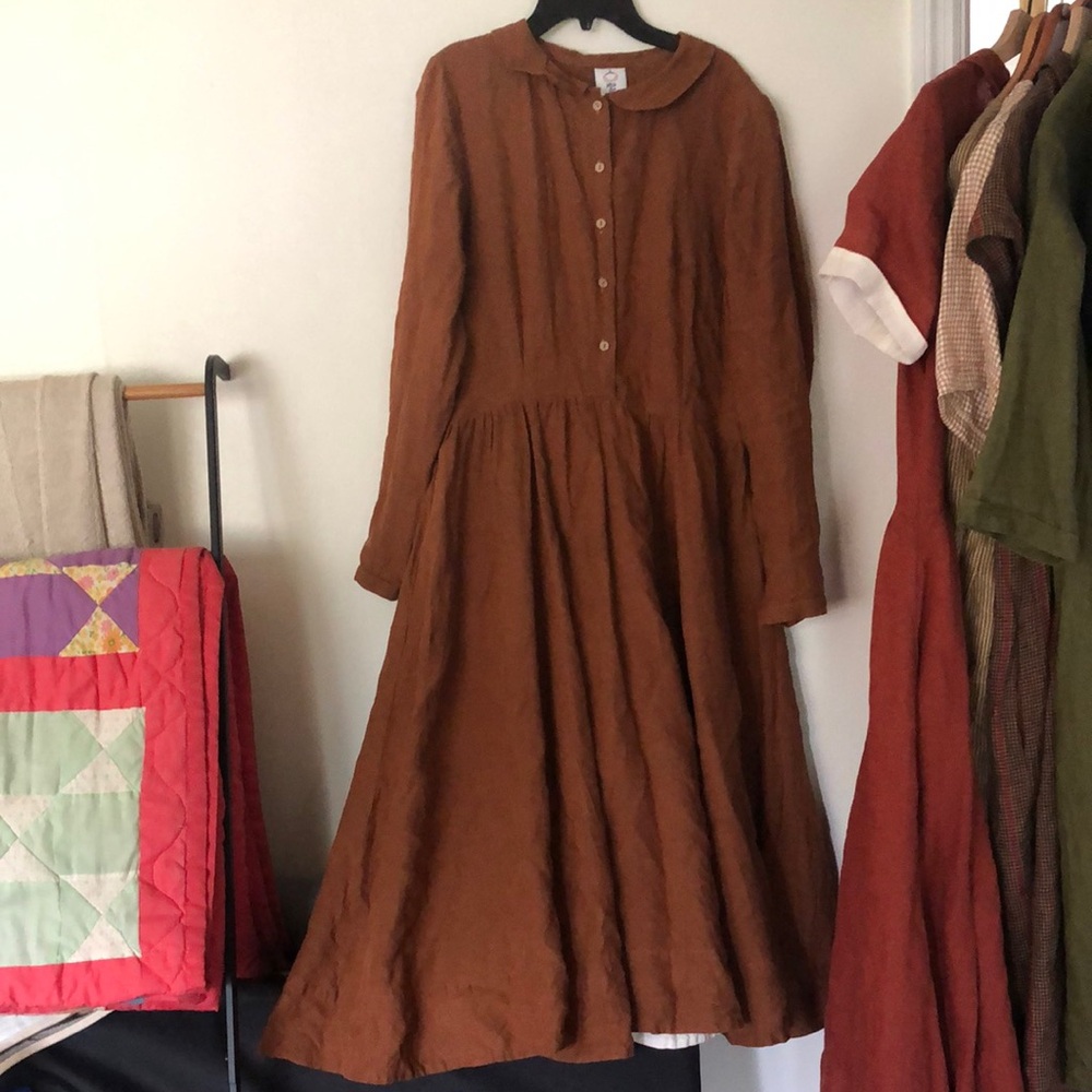 Son de flor long sleeve classic dress in warm brown